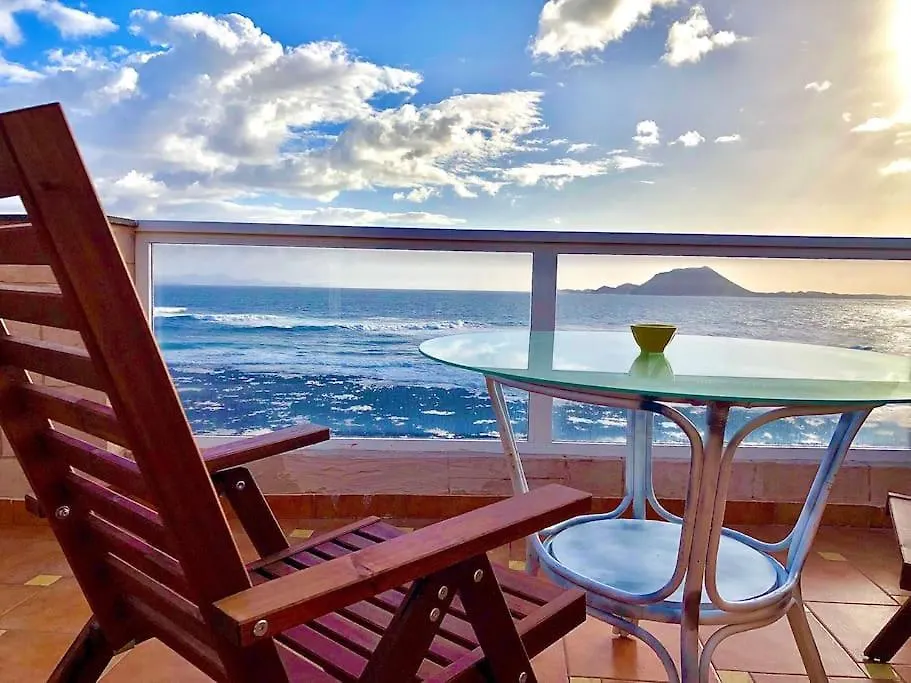 Precioso Atico Con Vistas Espectaculares. Apartment Corralejo Spain